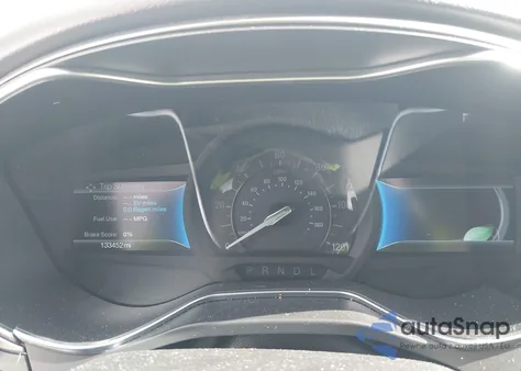 2018 Ford Fusion Hybrid Se z USA, uszkodzony, nr VIN 3FA6P0LU8JR157528